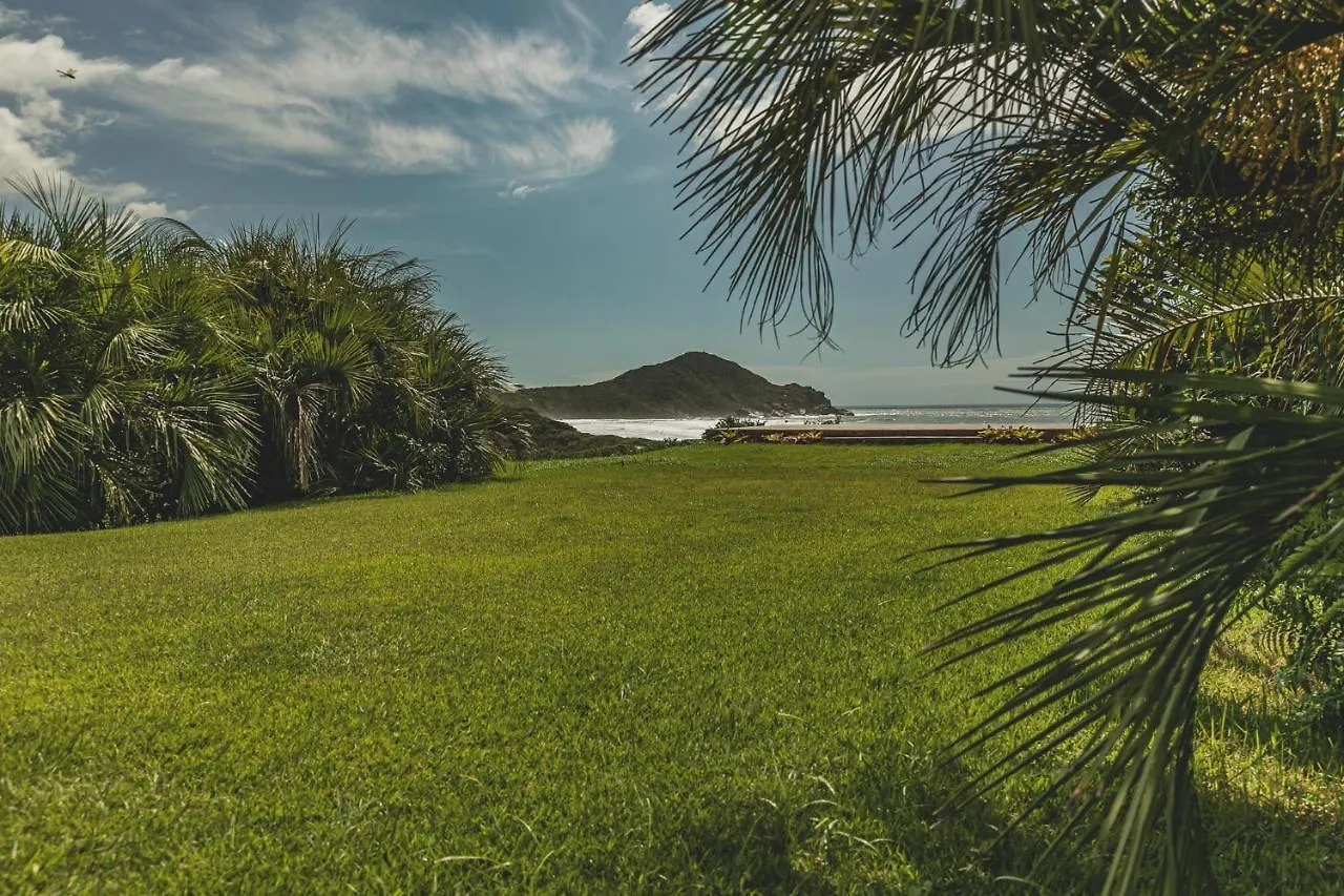 Fazenda Verde - Praia Do Rosa 3*,